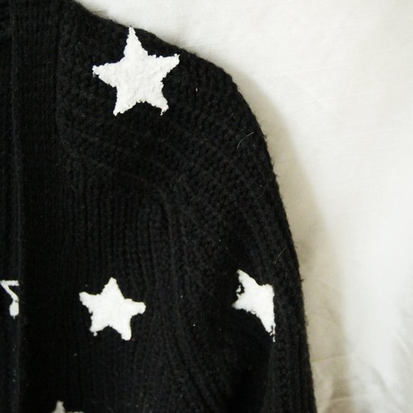 Fuzzy Star Cardigan - Picture 3 of 5